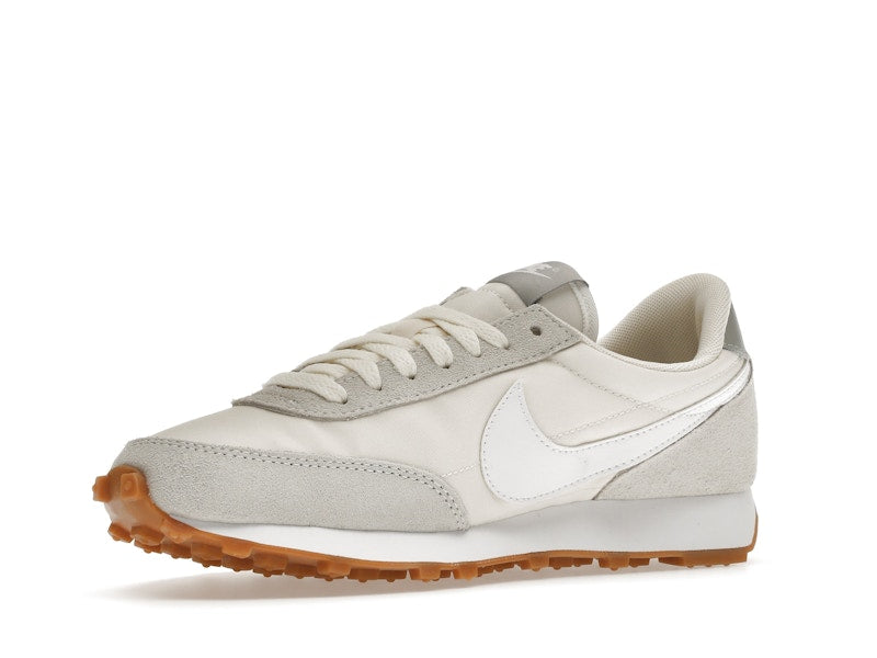 Nike Daybreak Pale Ivory Light Smoke Grey (Women's)