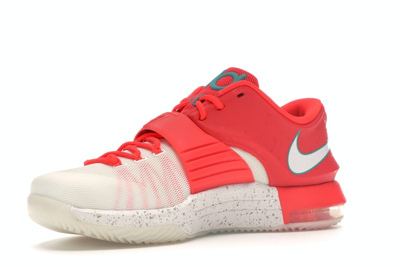 Nike KD 7 Christmas Eggnog