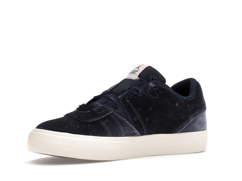 Jordan Series .01 SE Velvet Midnight Navy (Women's)