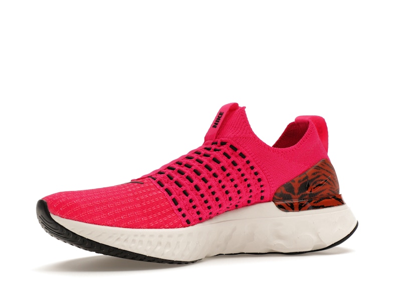 Nike React Phantom Run Flyknit 2 Pink Prime Zebra (Women's)