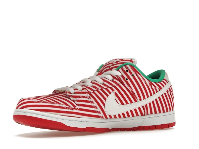Nike SB Dunk Low Candy Cane