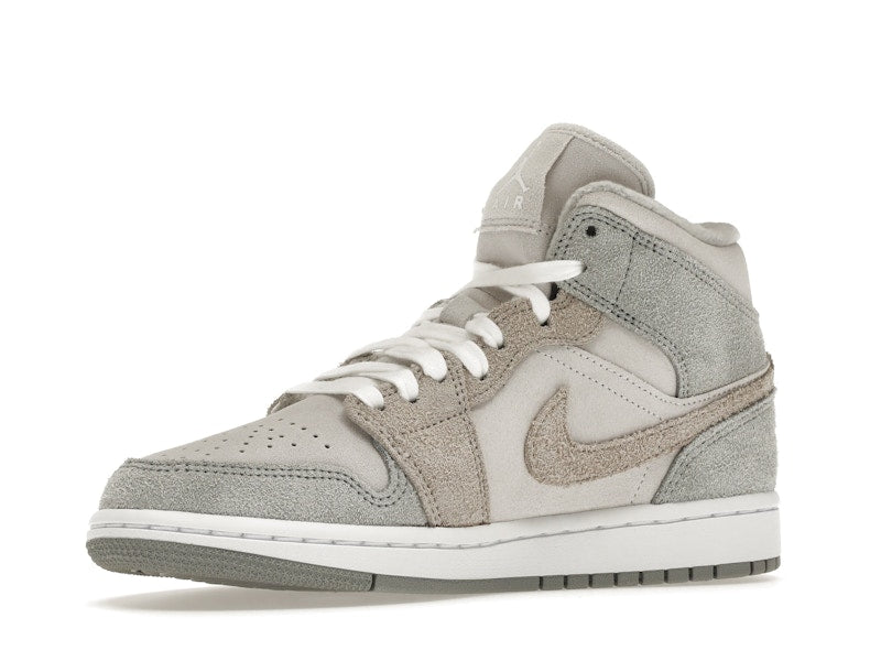 Jordan 1 Mid SE Particle Grey (Women's)