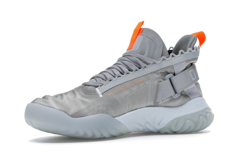 Jordan Proto React Wolf Grey Total Orange