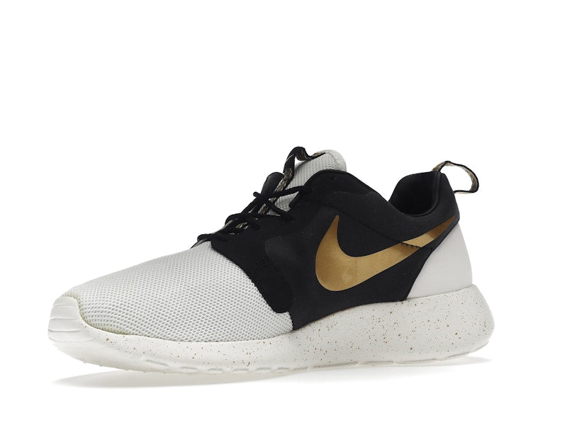 Nike Roshe Run Gold Trophy
