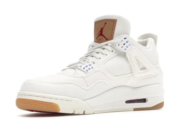 Jordan 4 Retro Levi's White (Levi's Tag)