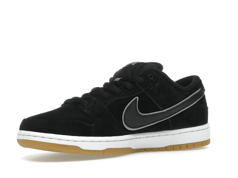 Nike SB Dunk Low Quartersnacks
