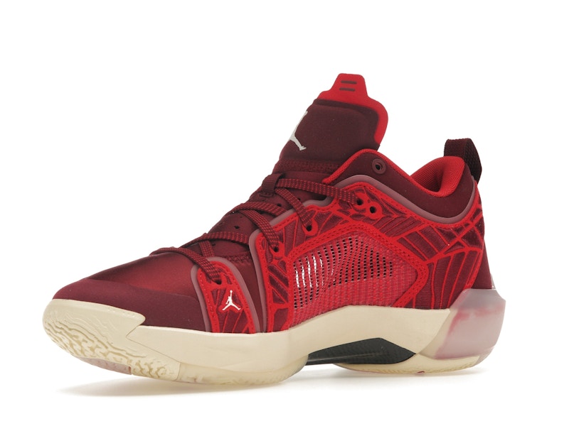 Jordan 37 Low Lift Up (Women's)