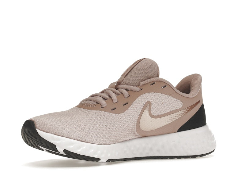 Nike Revolution 5 Barely Rose (Women's)