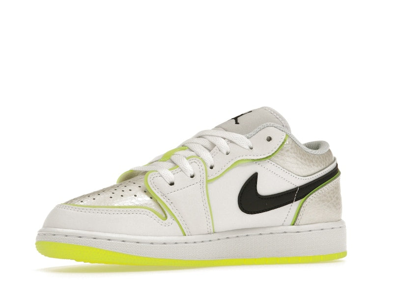 Jordan 1 Low SE Warped Swoosh (GS)