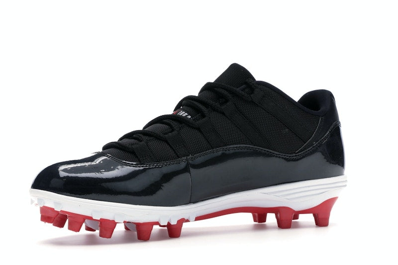 Jordan 11 Retro Low Cleat Bred