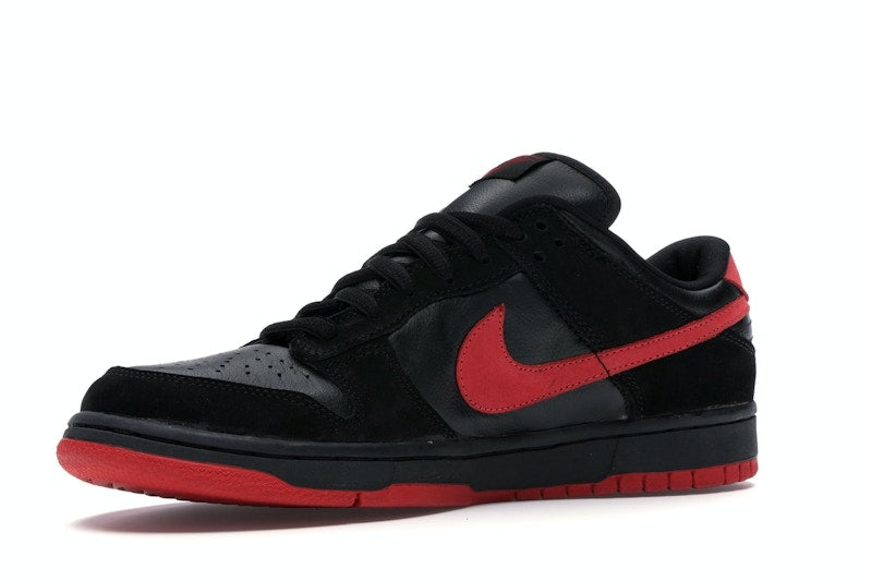 Nike SB Dunk Low Vamps