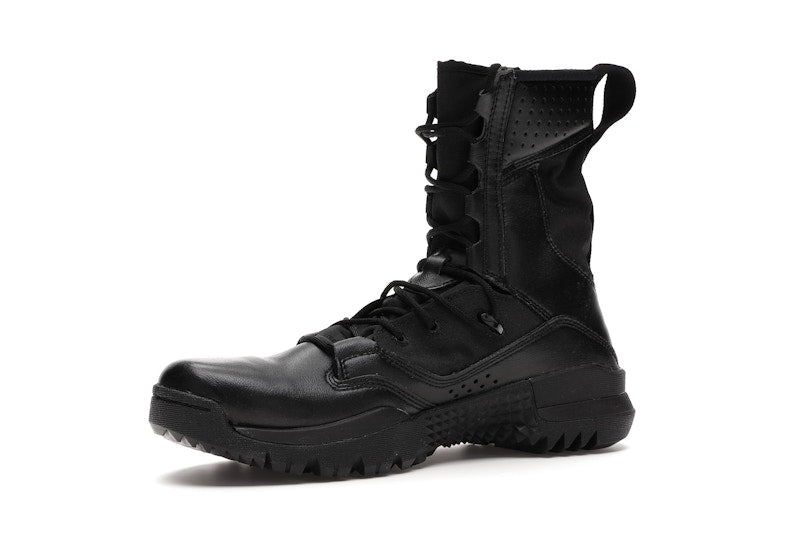 Nike Special Field Boot 8 Inch Black