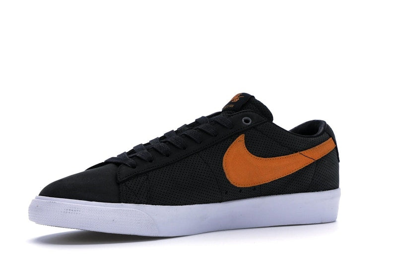 Nike SB Zoom Blazer Low GT Cats Paw Saloon