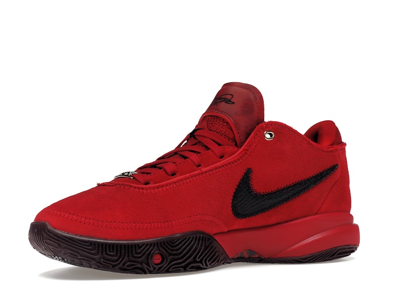Nike LeBron 20 Liverpool