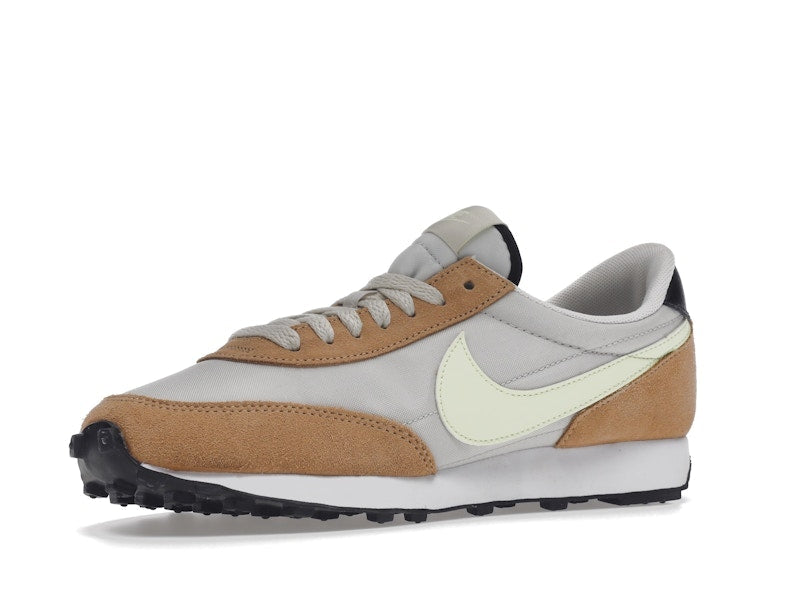 Nike Daybreak Praline Volt (Women's)