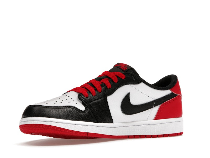 Jordan 1 Retro Low OG Black Toe (2023)