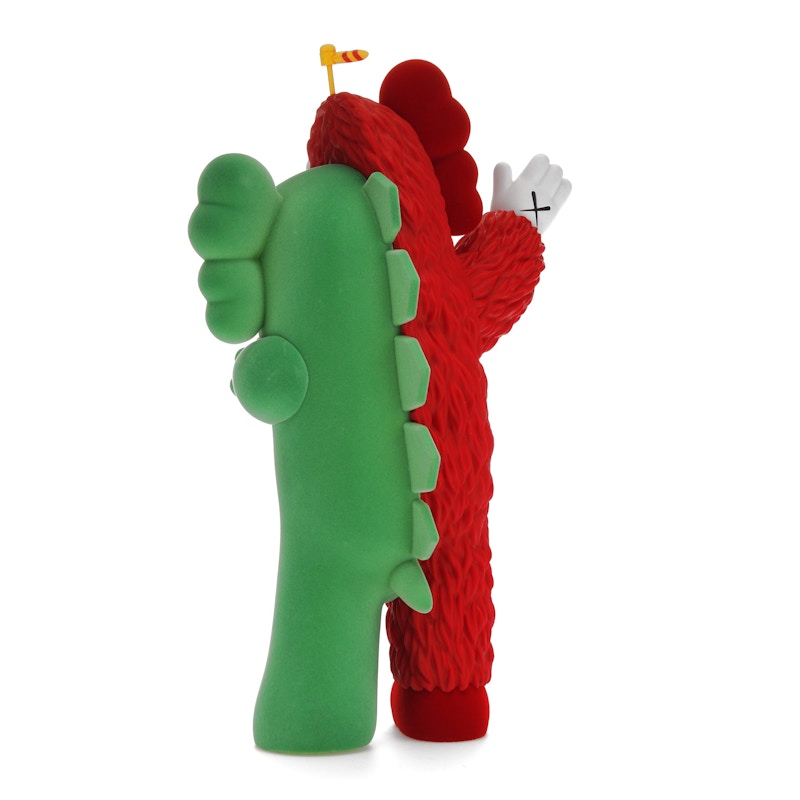 KAWS KACHAMUKKU Vinyl Figure Green/Red