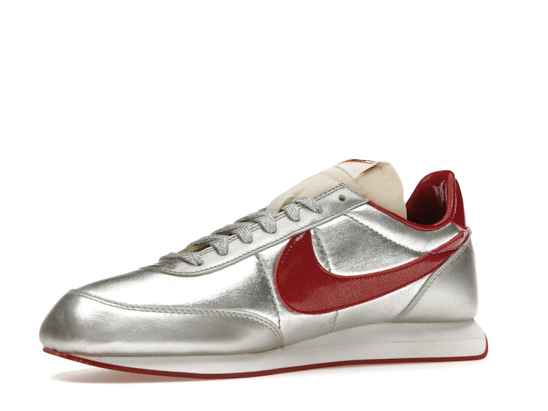 Nike Tailwind Night Track