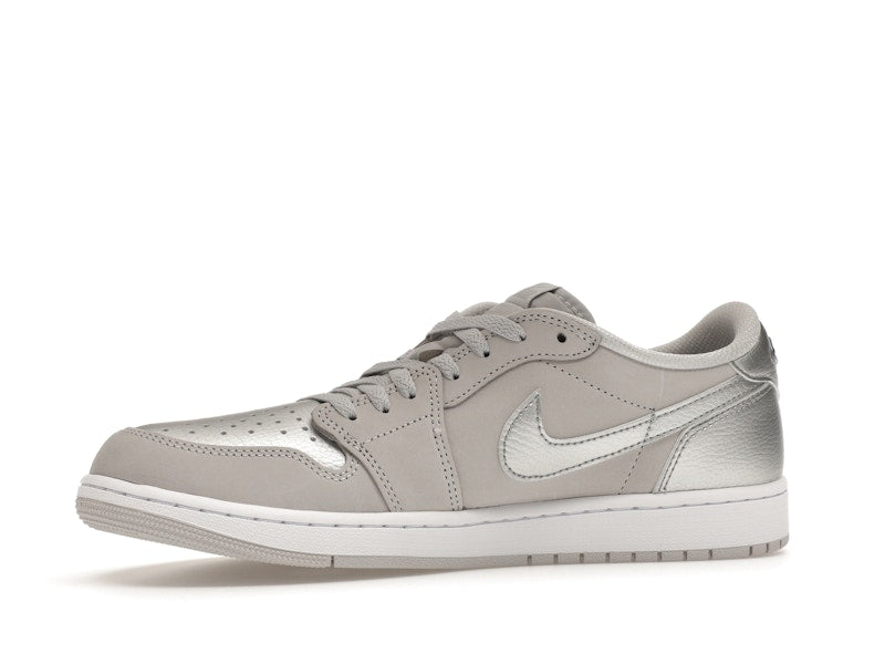 Jordan 1 Low OG Metallic Silver
