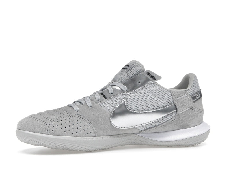 Nike Streetgato Light Smoke Grey Metallic Silver