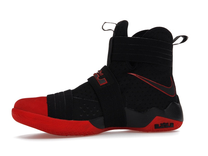 Nike LeBron Zoom Soldier 10 Un-Cleated