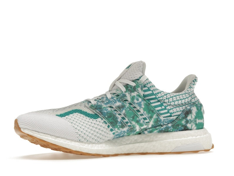 adidas Ultra Boost 5.0 DNA Cloud White Green