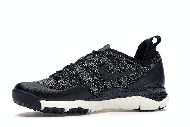 Nike Lupinek Flyknit Low Sail/Black-Anthracite
