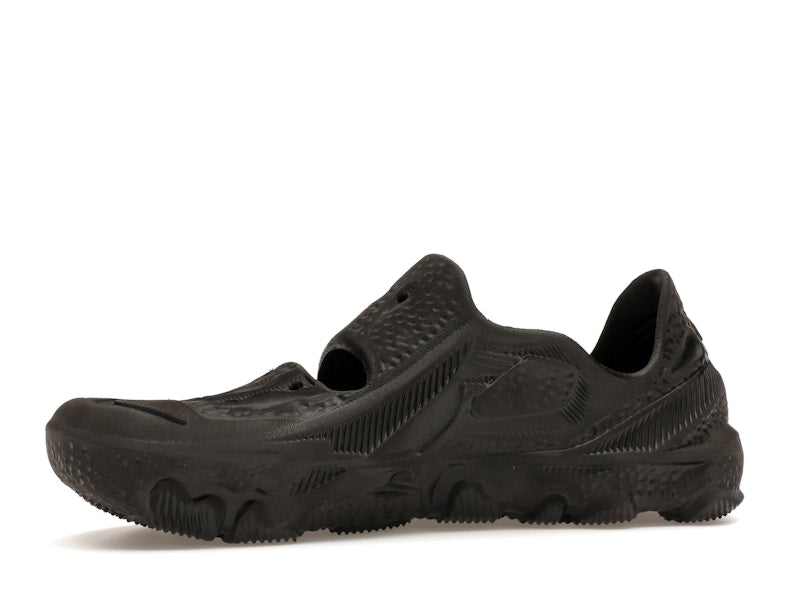 Nike ISPA Universal Black