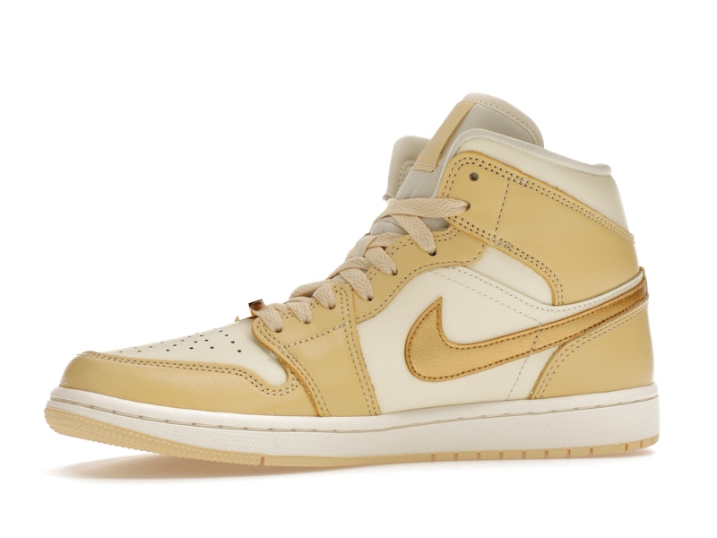 Jordan 1 Mid SE Pale Vanilla Metallic Gold (Women's)
