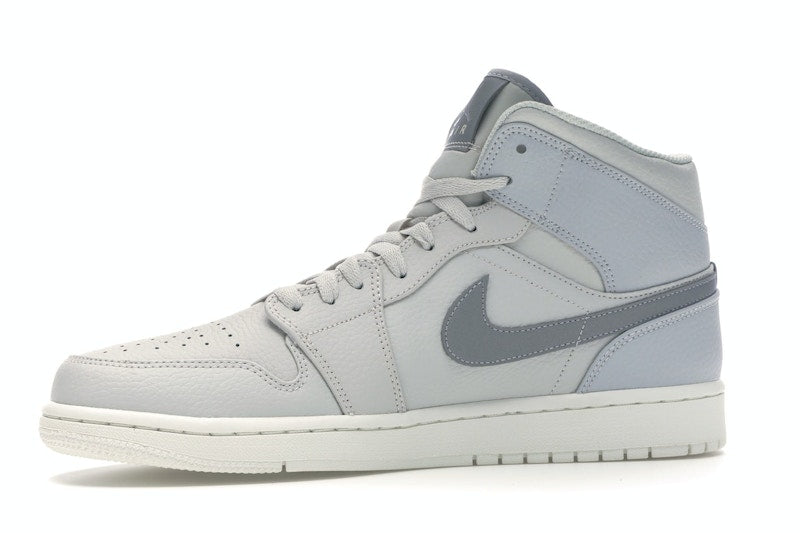 Jordan 1 Mid Light Bone