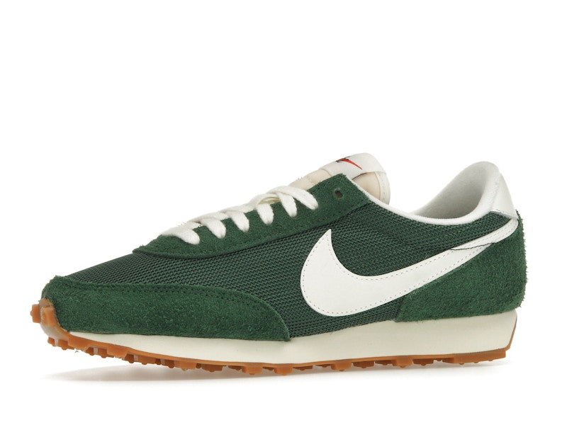 Nike Daybreak Vintage Fir (Women's)