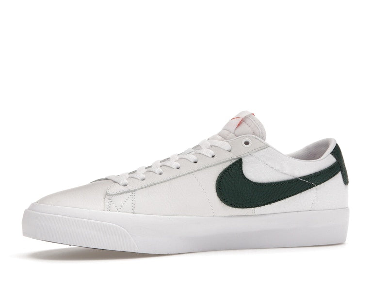 Nike SB Zoom Blazer Low Pro GT ISO White Pro Green