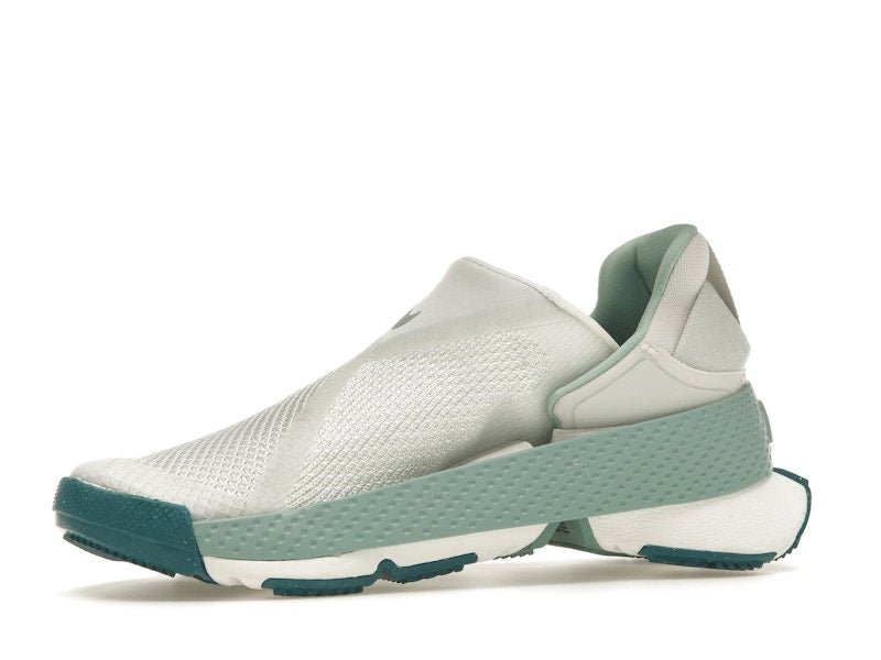 Nike Go FlyEase Summit White Geode Teal (Women's)