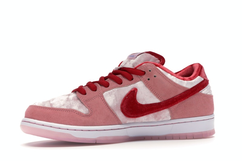 Nike SB Dunk Low StrangeLove Skateboards
