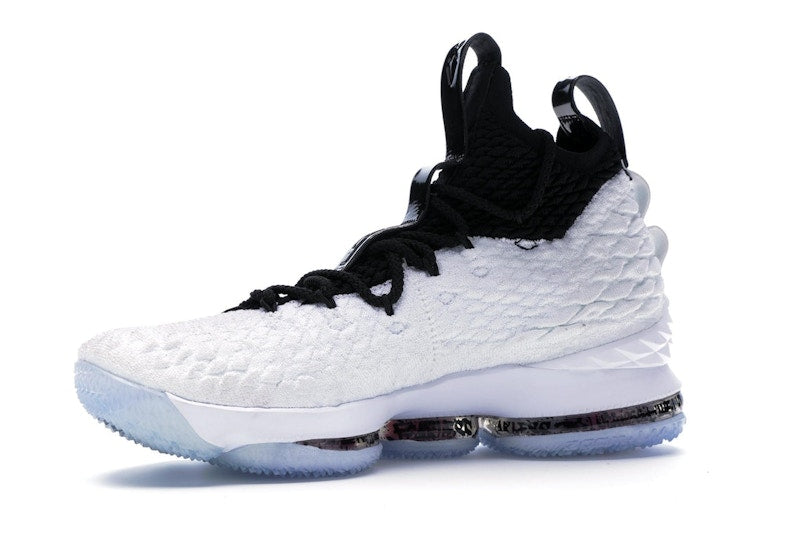 Nike LeBron 15 Graffiti