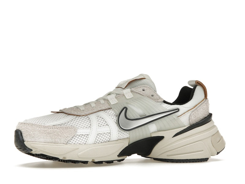 Nike V2K Run Summit White Light Orewood Brown (Women's)
