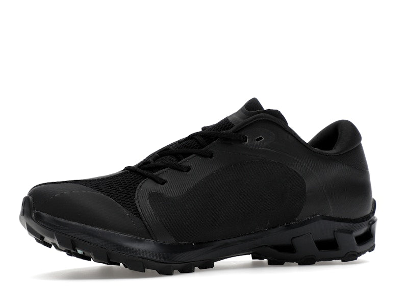 On Running Cloudventure Peak POST ARCHIVE FACTION Black Magnet (Women's)