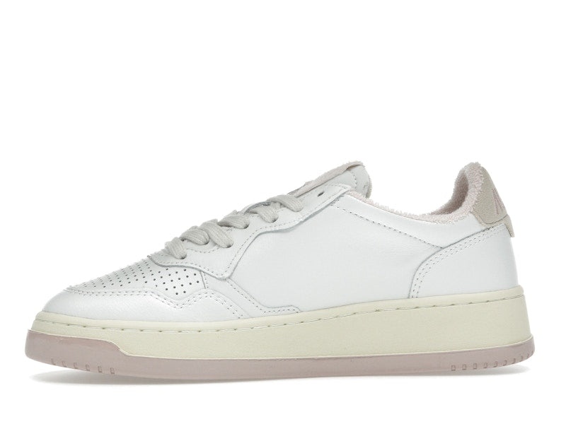 Autry Medalist Leather Low White Powder Pink (Women's)