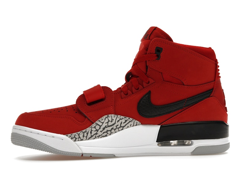 Jordan Legacy 312 Toro