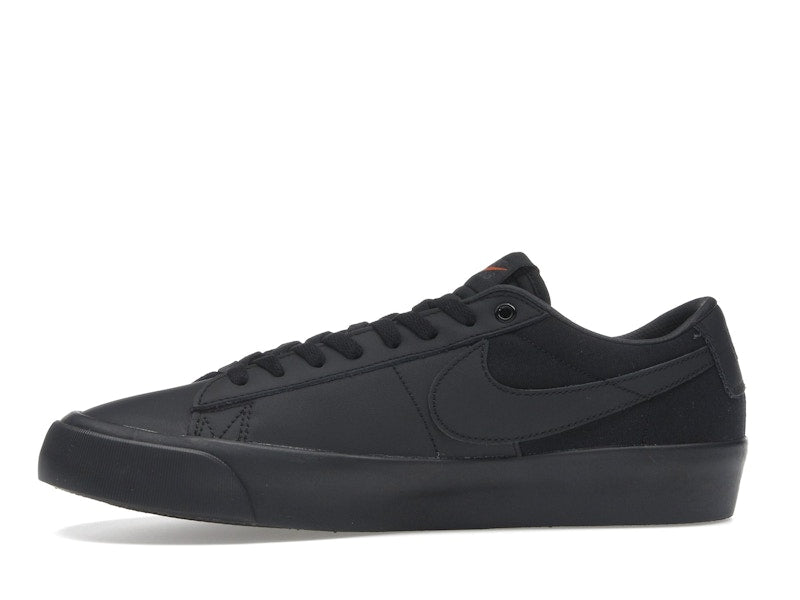 Nike SB Zoom Blazer Low Pro GT ISO Triple Black