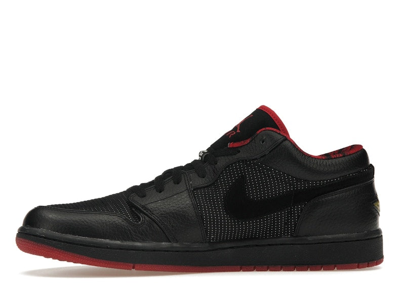 Jordan 1 Retro Low Black Metallic Silver Varsity Red