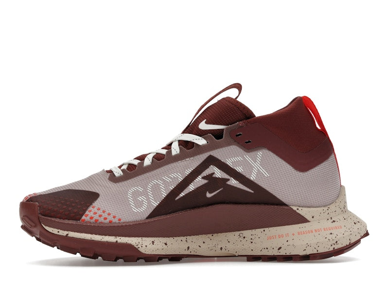Nike React Pegasus Trail 4 Gore-Tex Diffused Taupe Dark Pony Sail Picante Red (Women's)