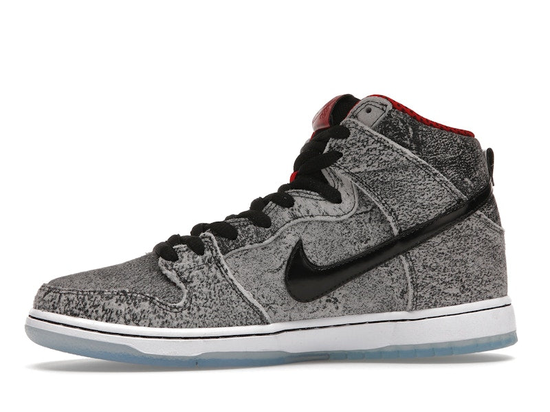 Nike SB Dunk High Salt Stain