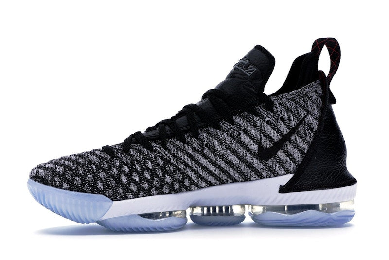 Nike LeBron 16 Oreo