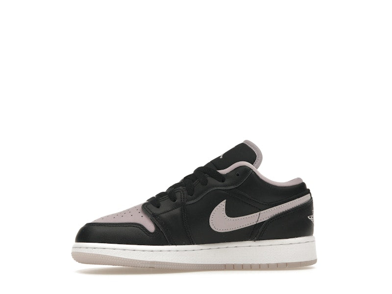 Jordan 1 Low SE Black Iced Lilac (GS)