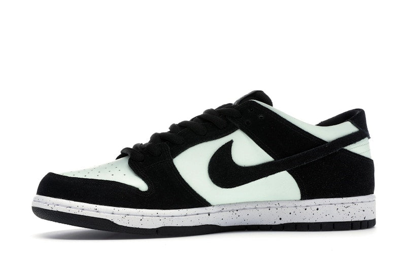 Nike SB Dunk Low Barely Green