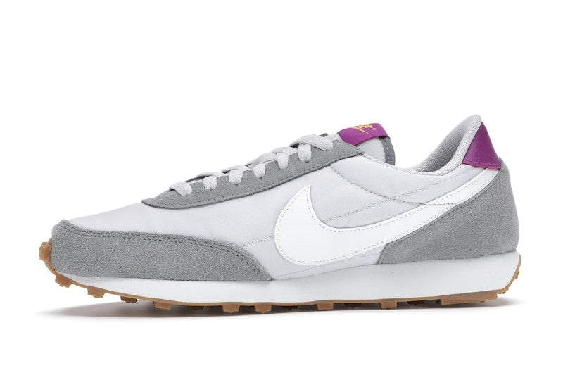 Nike Daybreak Particle Grey (Women's)