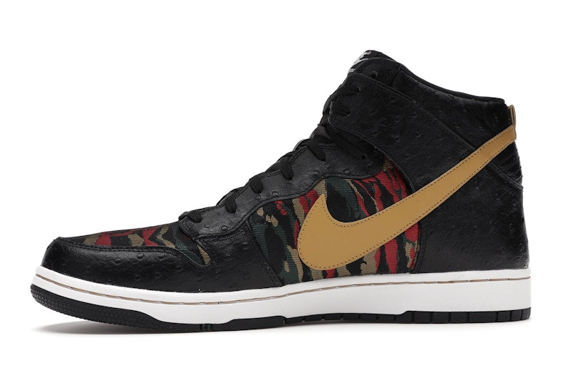 Nike Dunk CMFT Tiger Camo