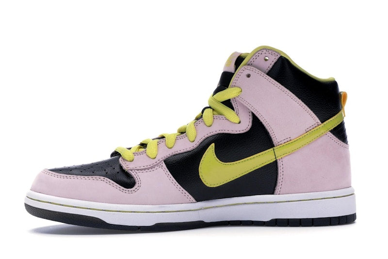 Nike SB Dunk High Miss Piggy