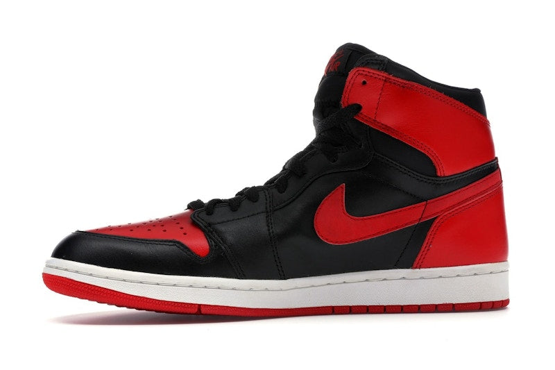 Jordan 1 Retro Bred (2001)